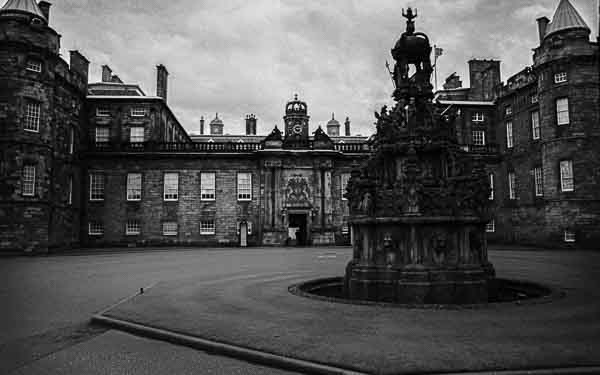 View Royal Hauntings records